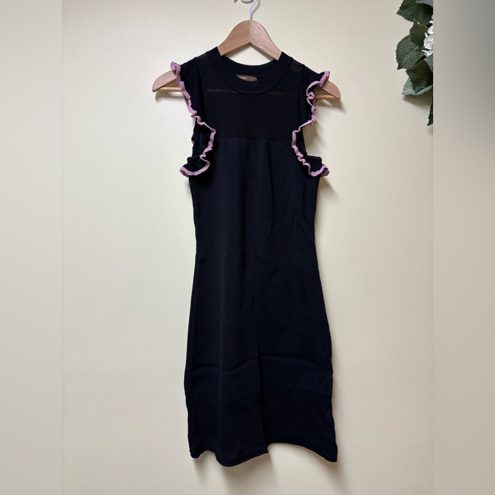 KERISMA Black Stretch Ruffle Sleeve Fitted Knit Dress - Medium
